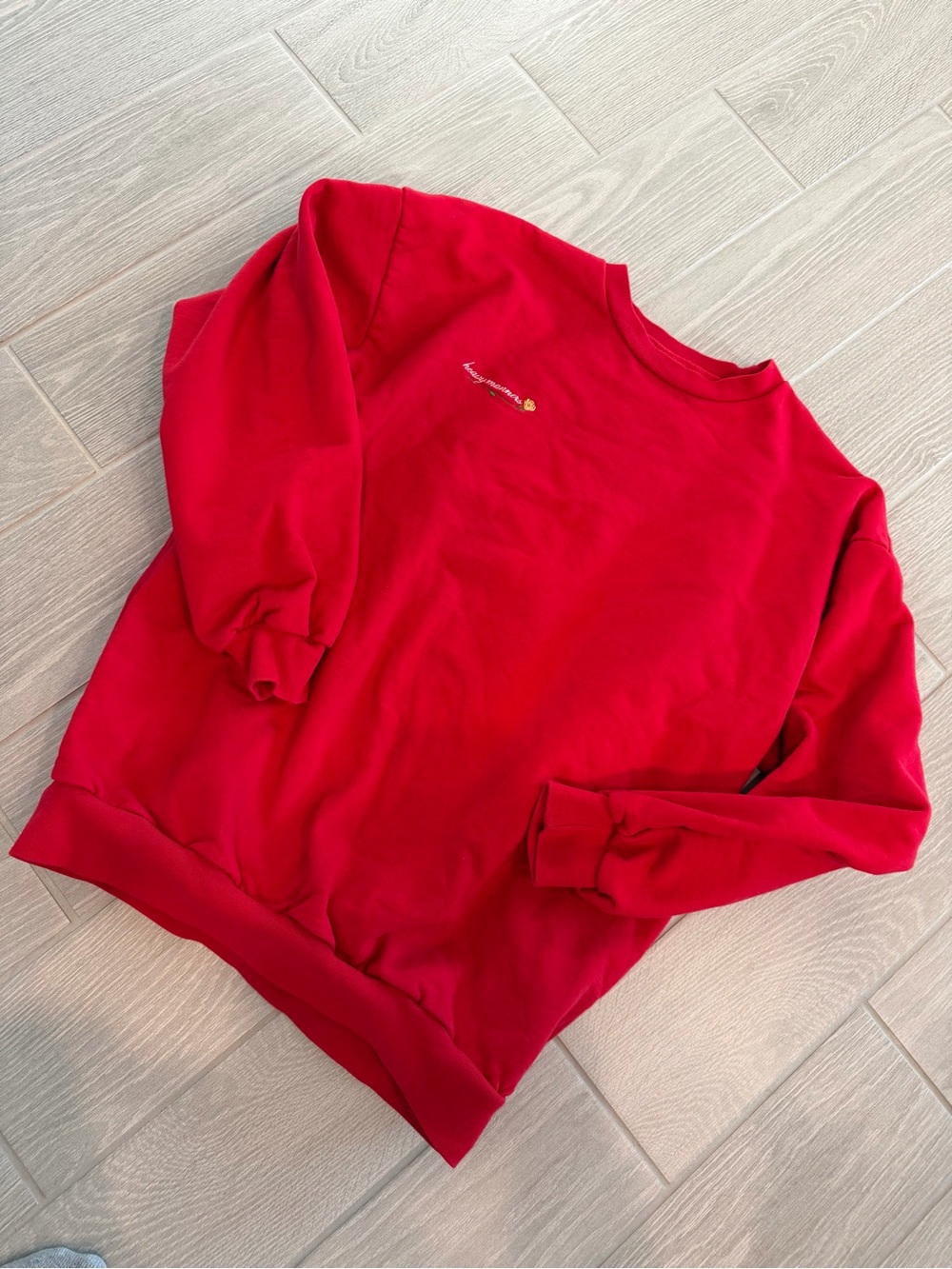 HEAVY MANNERS Airport Sweatshirt in Red Size Medium VGUC - Picture 2 of 3